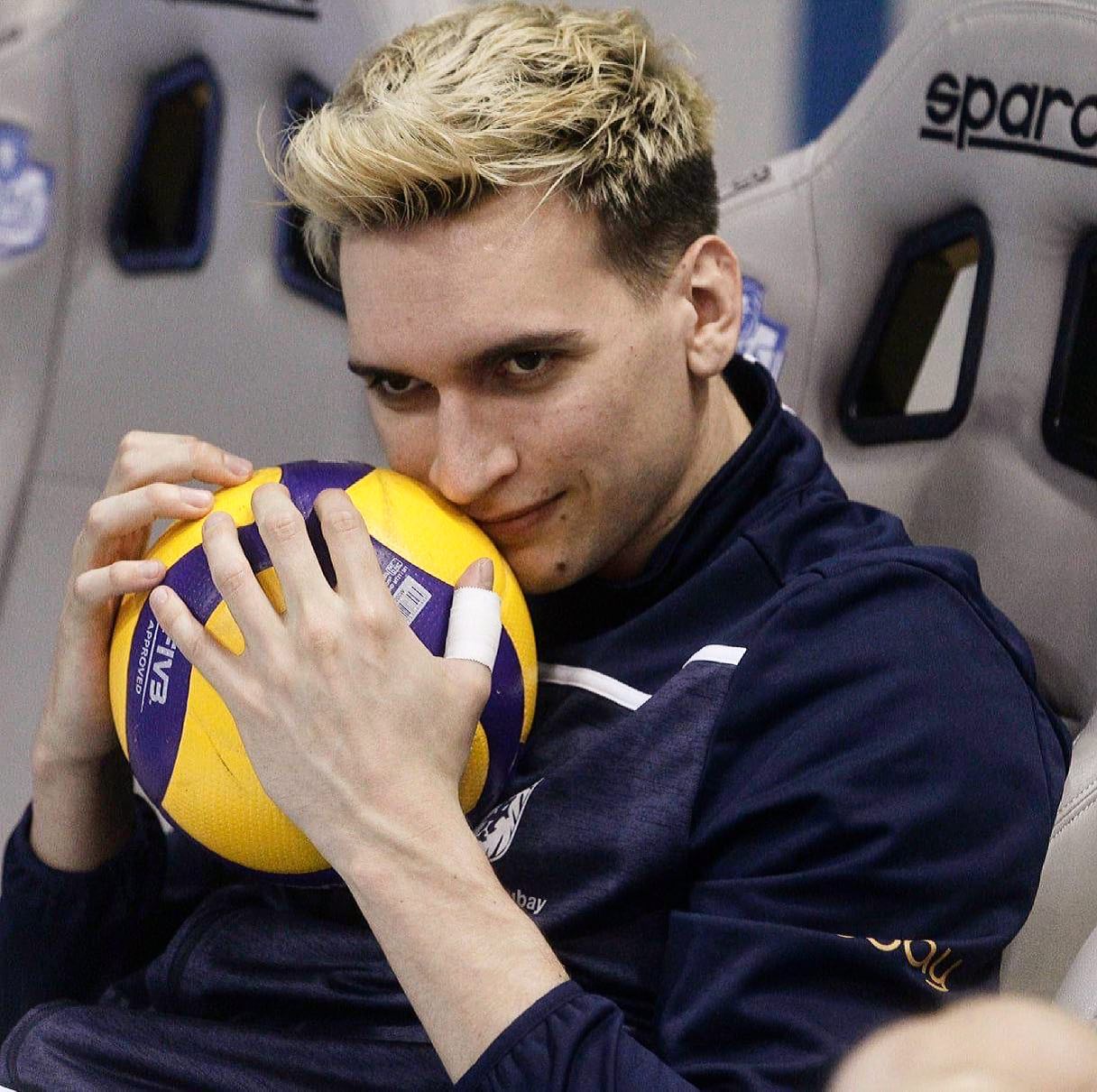 Italian MALE volley - 1
