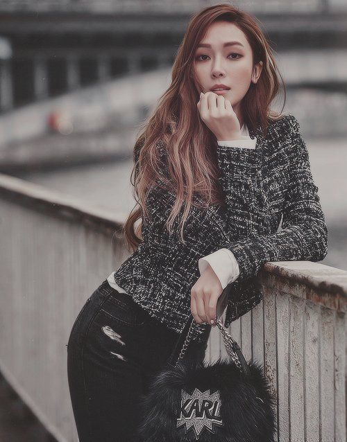 Prettiest kpop idols - 1