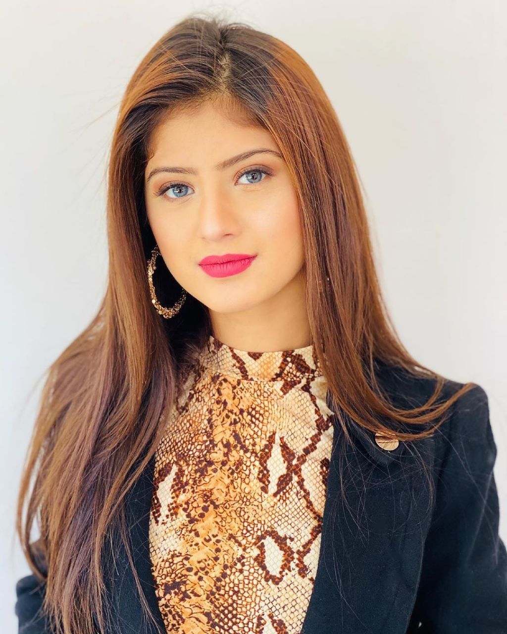 Top Female Tik Tok Stars - 1