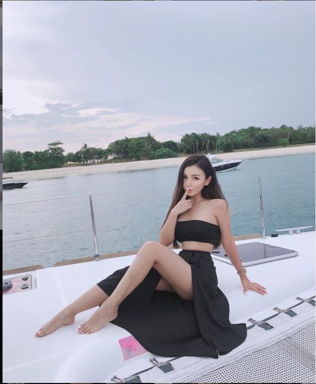 Beautiful Women - 1