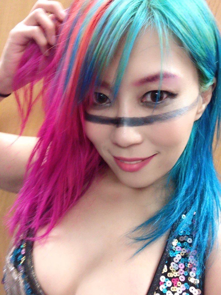 Hottest girl in wrestling. - 1