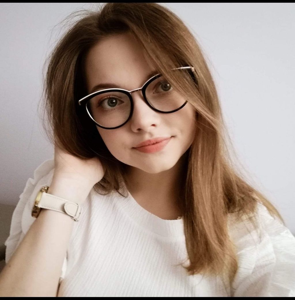 The best random girl  - 2
