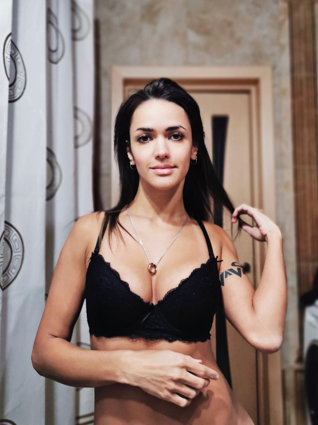 Best Female RU Twitch Streamer - 2