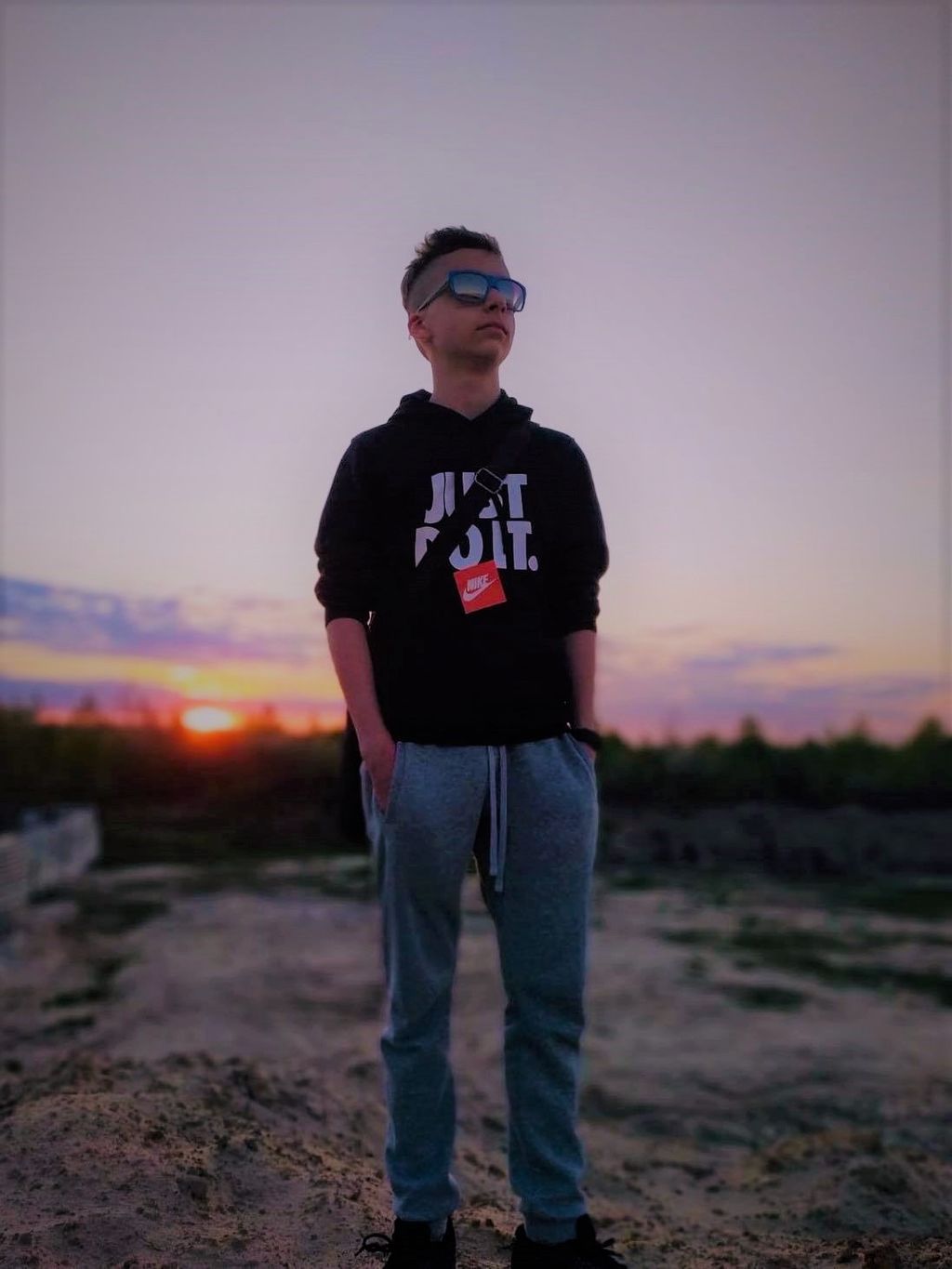 N A J L E P S Z Y   U L A N I E C - 1