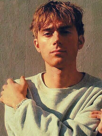 Chose the hottest male artist - 1