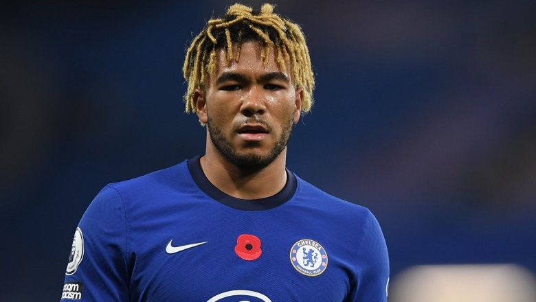 Best English Right Back - 1