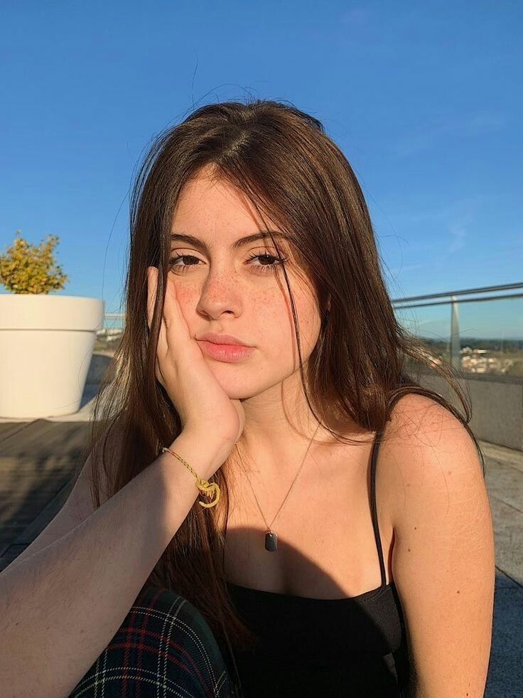 Hot Girls - 1