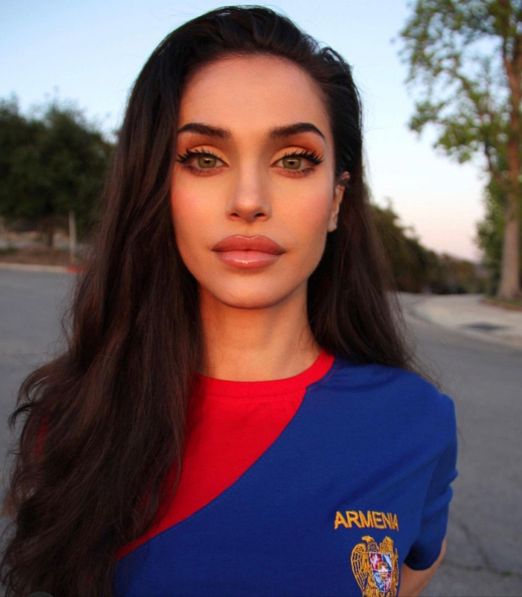 GIRLS FROM ALL COUNTRIES - 1