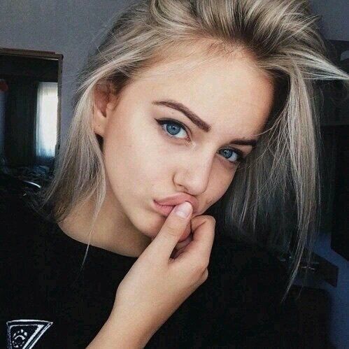 Which one is more beautiful 6 - 2