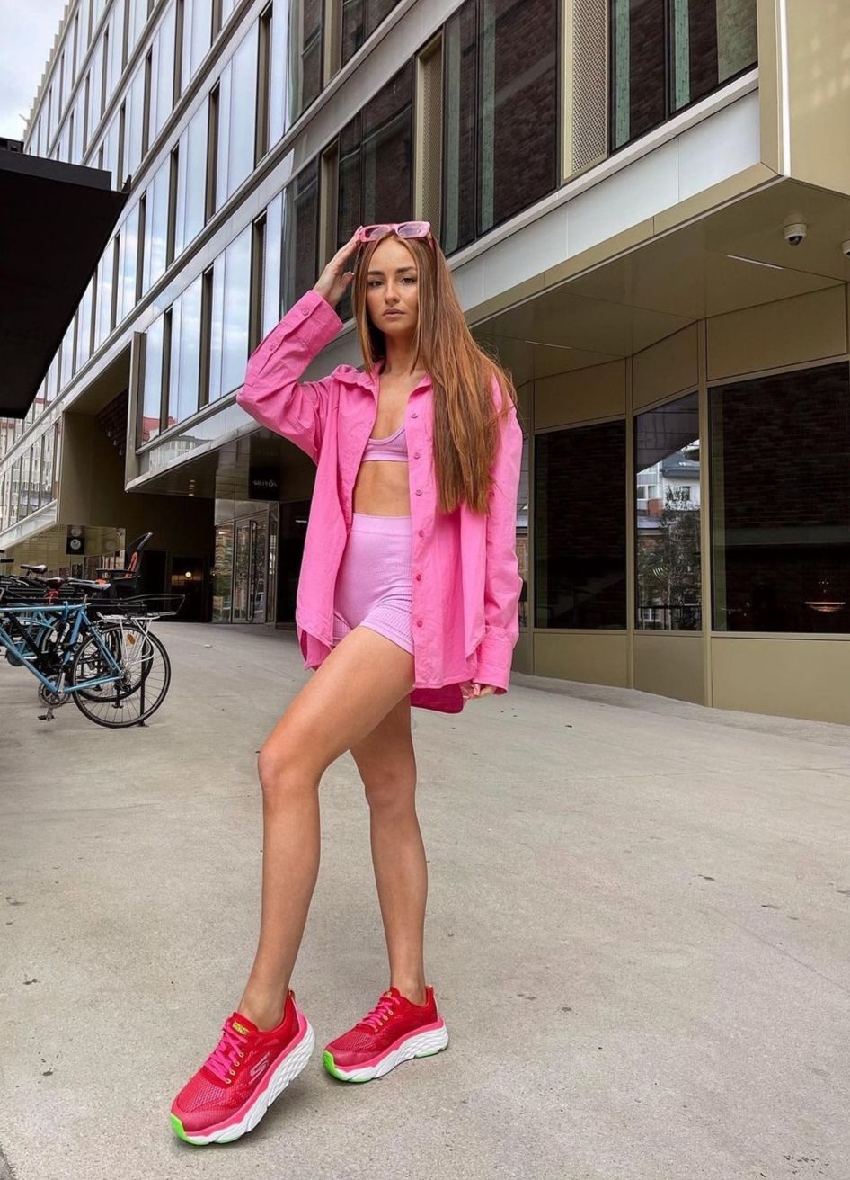 Pl female influencer  - 1