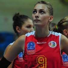 Who is the prettiest volleybal - 1