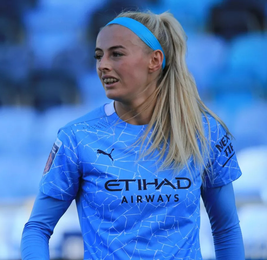The most beautiful womenโs football player - 2