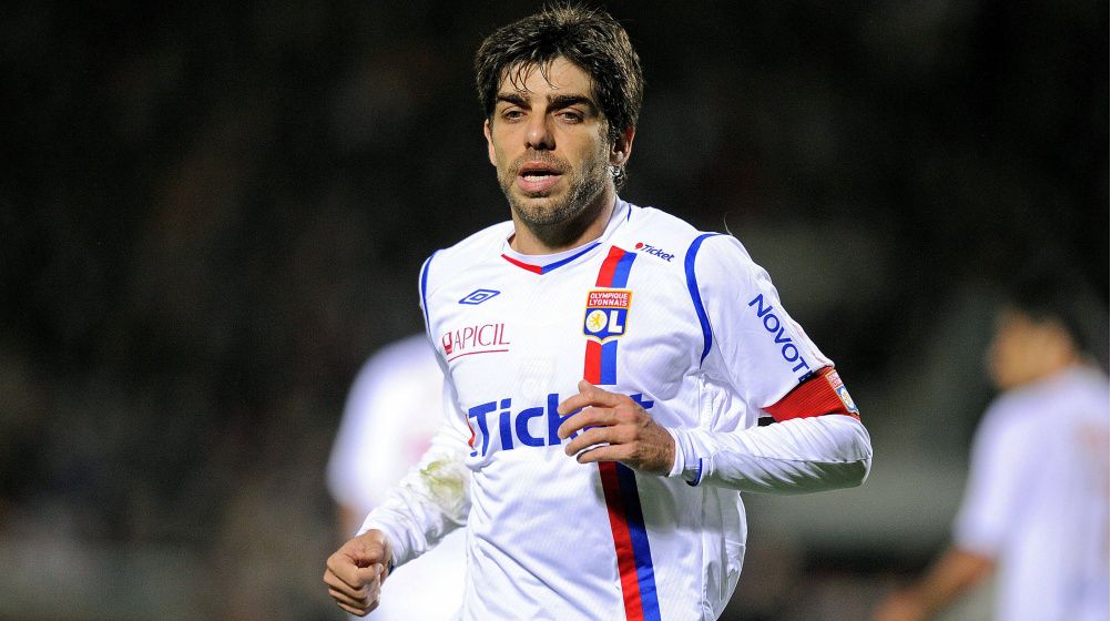Best Middfielder in Football - 1