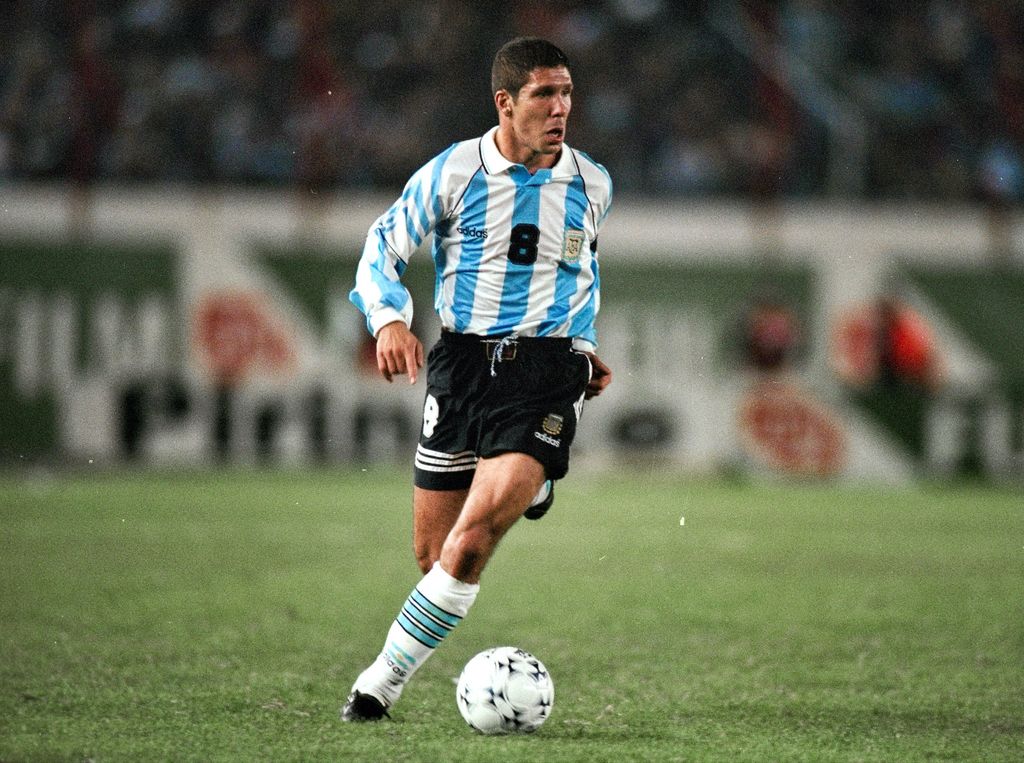 Best Middfielder in Football - 2