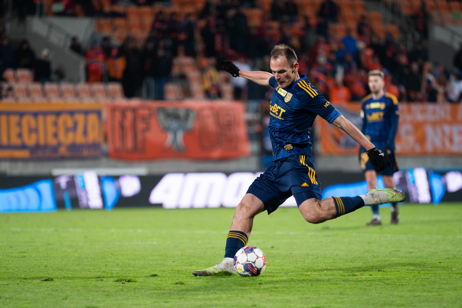 NAJLEPSZY OBCOKRAJOWIEC W FORTUNA 1 LIDZE - 2