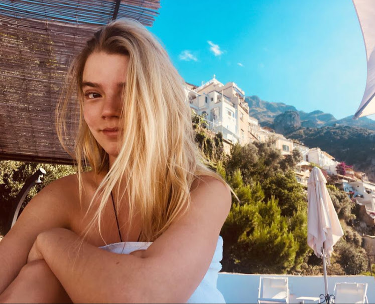 Famosas mas guapas al natural - 1