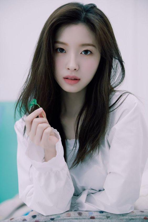 Kpop female idols - 1