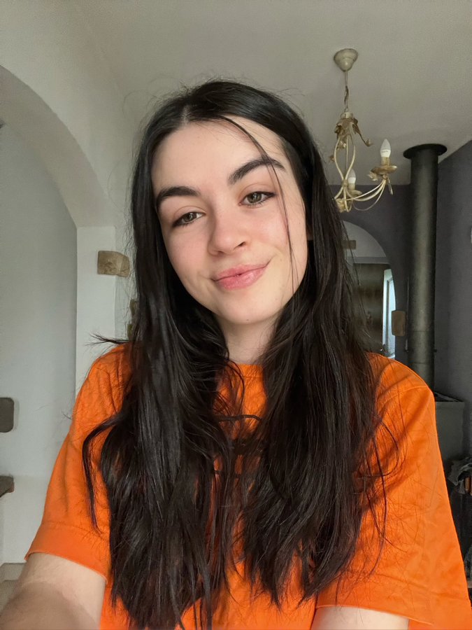 Hottest French speaking streamer (+ YouTube) - 2