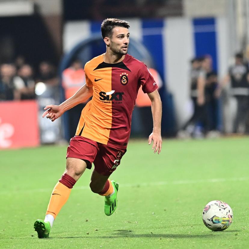 Süper Lig En İyi Bekler - 2