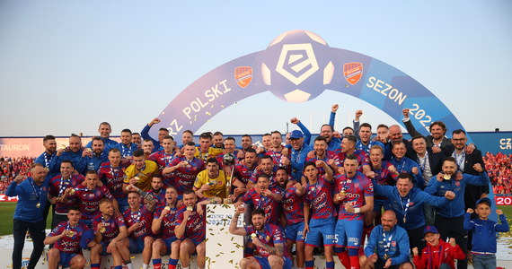 Najlepszy klub w Polsce - 1