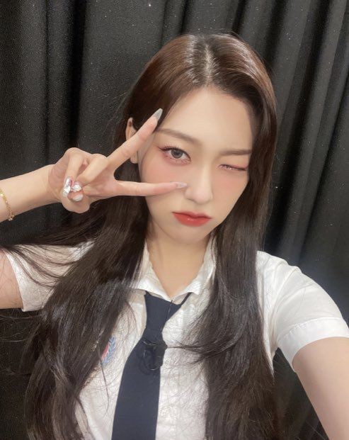 FEMALE KPOP IDOLS - 1