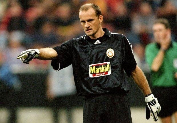 Süper Lig En İyi Kaleci - 1