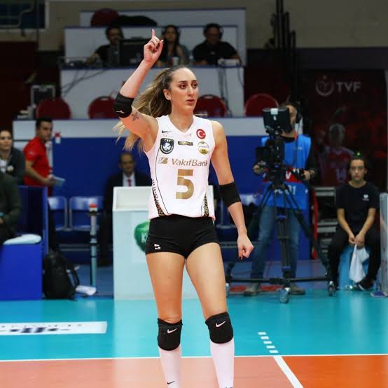 en iyi kadin libero - 1