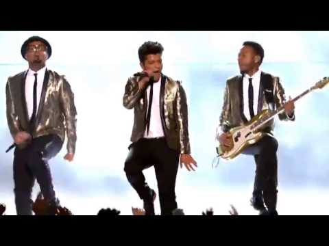 Best Super Bowl Halftime Shows - 1