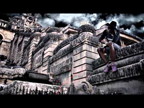 Future vs YoungThug Aux - 1