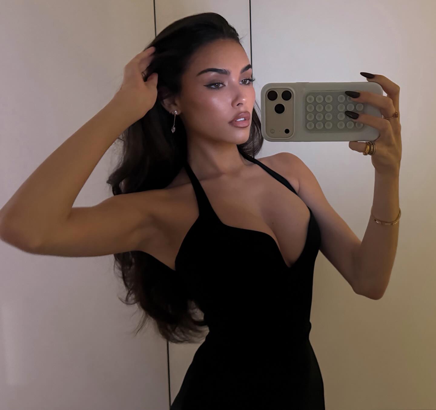 Who will you take on your dream date? - 2