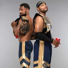 8 Team Elimination Chamber Match - 2