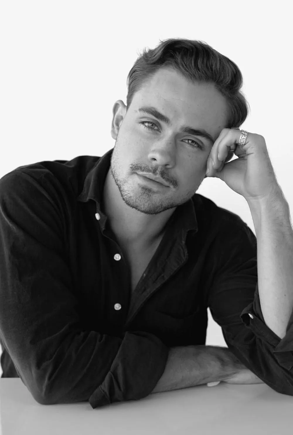 Most Handsome Actor (Between 30 and 35) - 1
