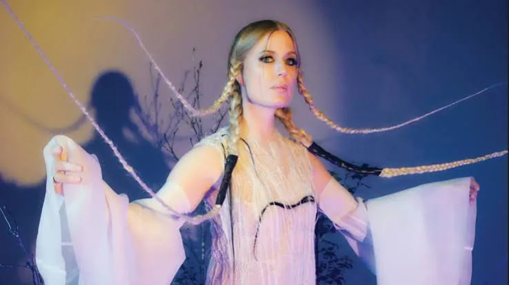 FAV FEMALE METAL VOCALISTS  - 1